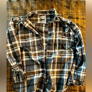 Men’s XL flannel